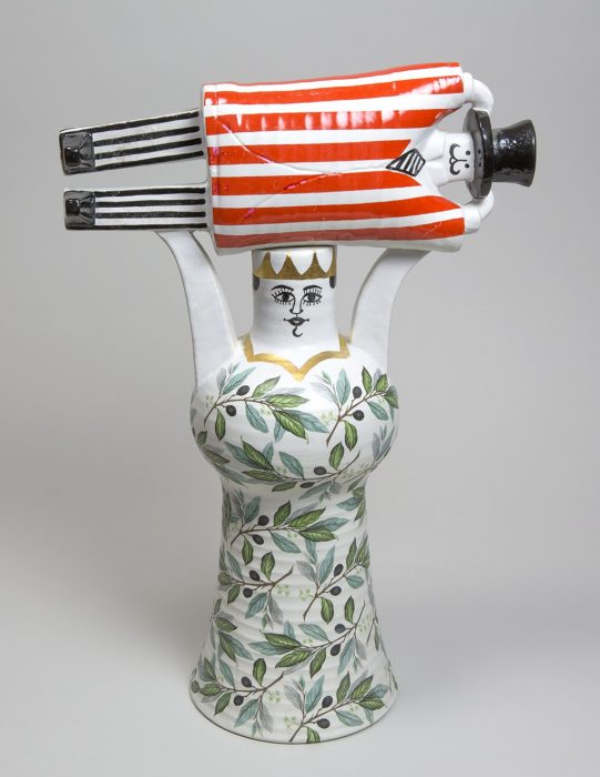 《社会討論(大)》 1969~1971年 陶器 鋳込み成形 © Lisa Larson/Alvaro Campo