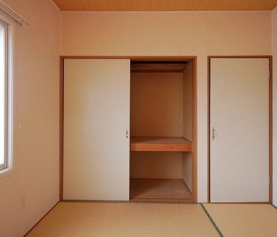 18584875_2_073627_K0005_F10