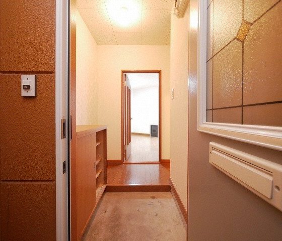 18584875_2_073627_K0005_F2