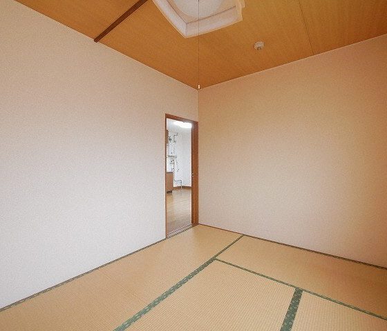 18584875_2_073627_K0005_F4