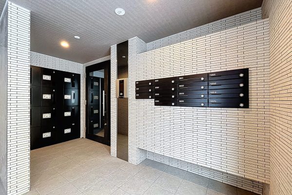 property_40f89580-de7f-479f-8e1d-8e1576f74e8a_00014